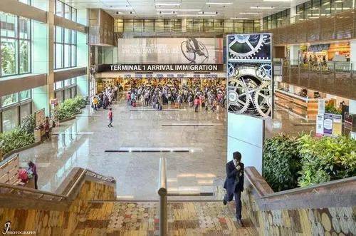 新加坡的無症狀感染者與日俱增，昨天竟占了9成