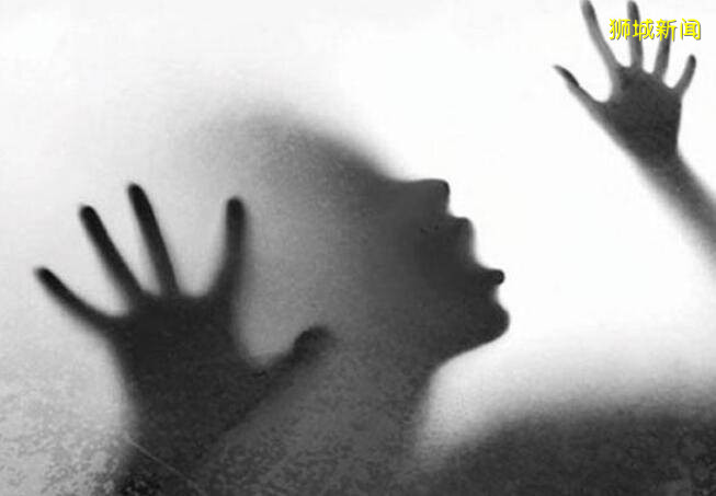 新加坡少妇遭前男友捆绑,求助前夫报警?这前任都是临时工