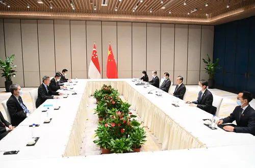 中新外長舉行會談，或將達成健康碼互認