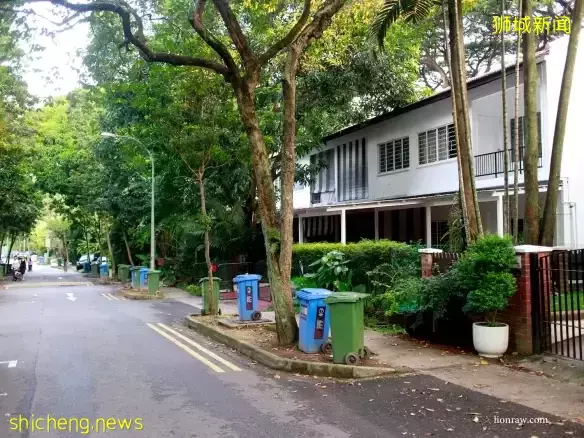 這對新加坡夫妻,通過代購名牌包包、名表騙了3200萬新幣