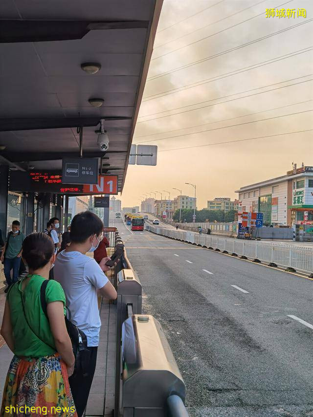 北京广州重庆“堵成狗”,小小新加坡却不堵车?这5原因一针见血