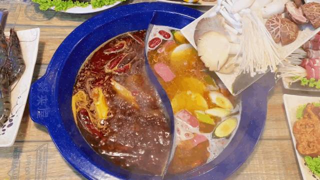 吃火锅自助就送烤鱼！好来屋年终劲爆福利已上线