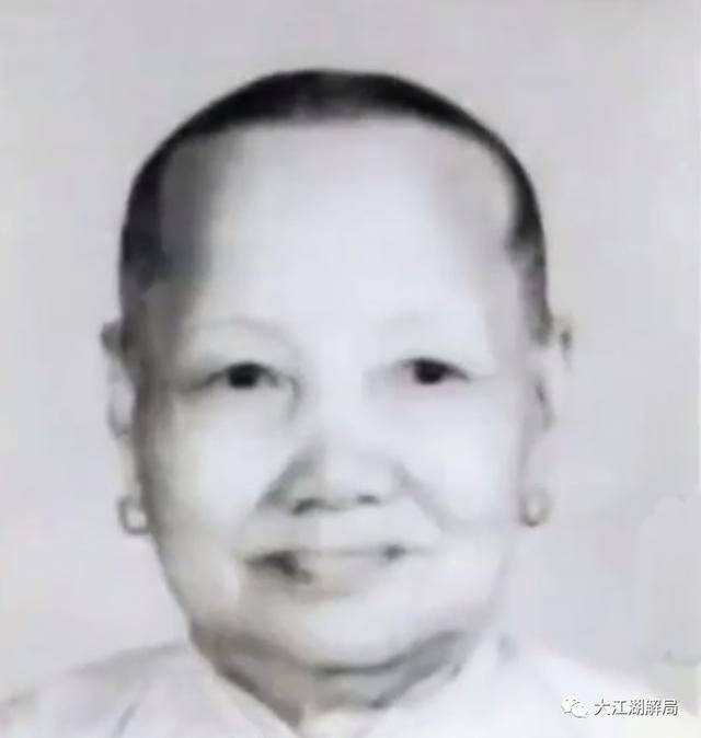 潮汕窮小子,跑去新加坡賺1420億,成一國首富