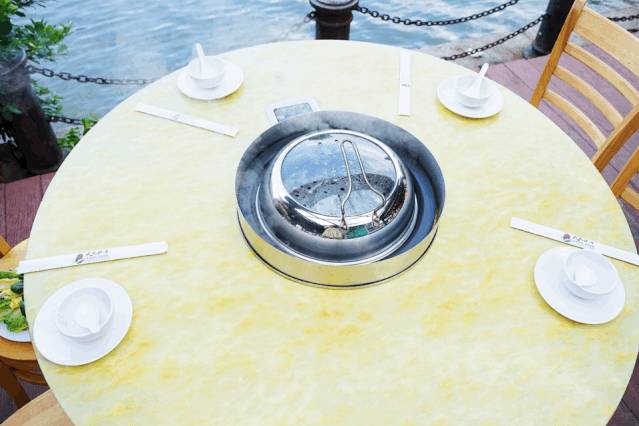 波士頓龍蝦免費吃!新加坡這家人均不過30的海鮮店又要逆天了