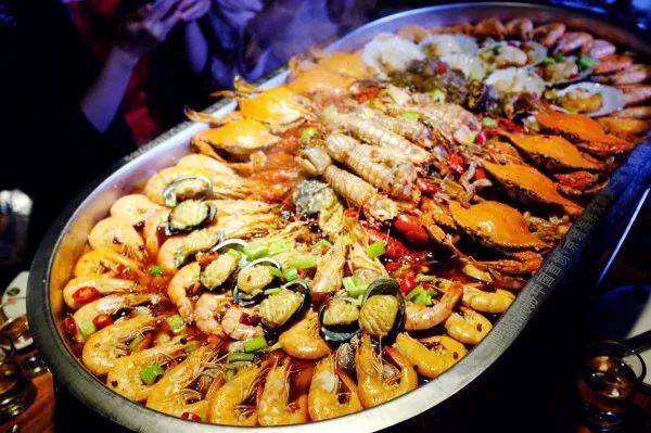 足不出户在家DIY海鲜大咖？连锅带海鲜一同免费配送上门