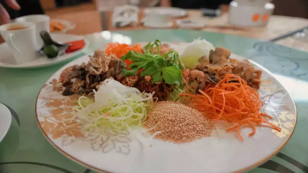 奢华住宿和美味精致的团圆饭，圣淘沙名胜世界等你来