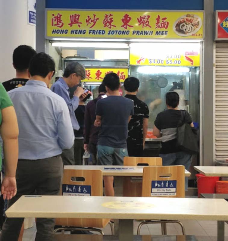 一大盘虾面让人忍不住一口气吃个精光