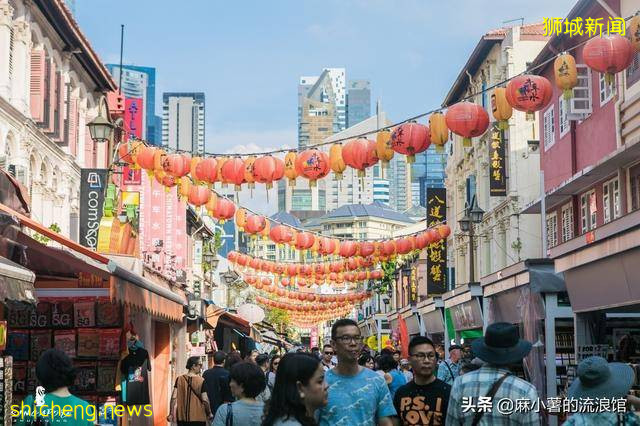 新加坡唐人街原来叫牛车水,市区最热闹的地方,聚集各种中国美食