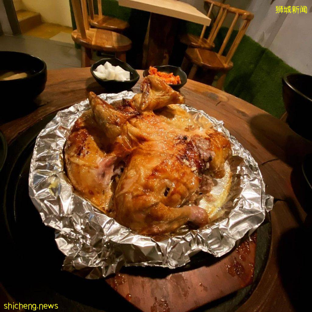 首個韓式木柴烤雞“Firewood Korean Chicken Restaurant”🤤 柴火清香+秘制醬汁、皮脆肉嫩+口感超正🔥