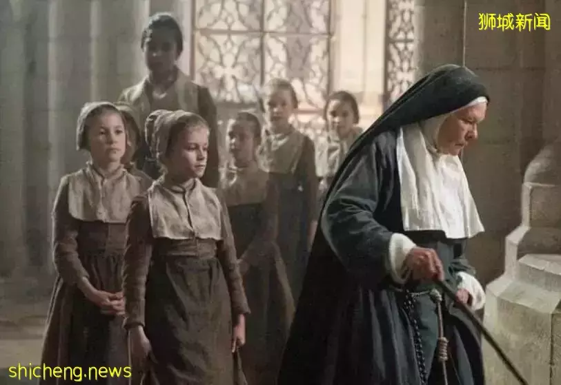 新加坡军人怀疑母亲对父亲“不忠”，起杀心