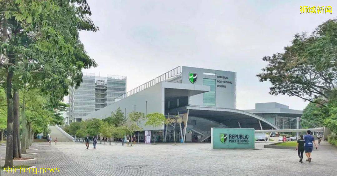 从中国远赴新加坡读书的年轻人,就业前景如何