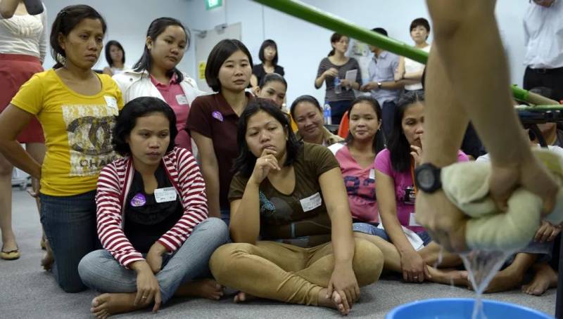 “我剛回中國幾個月，他在新加坡居然和女傭生了個孩子” 女傭這樣合法嗎