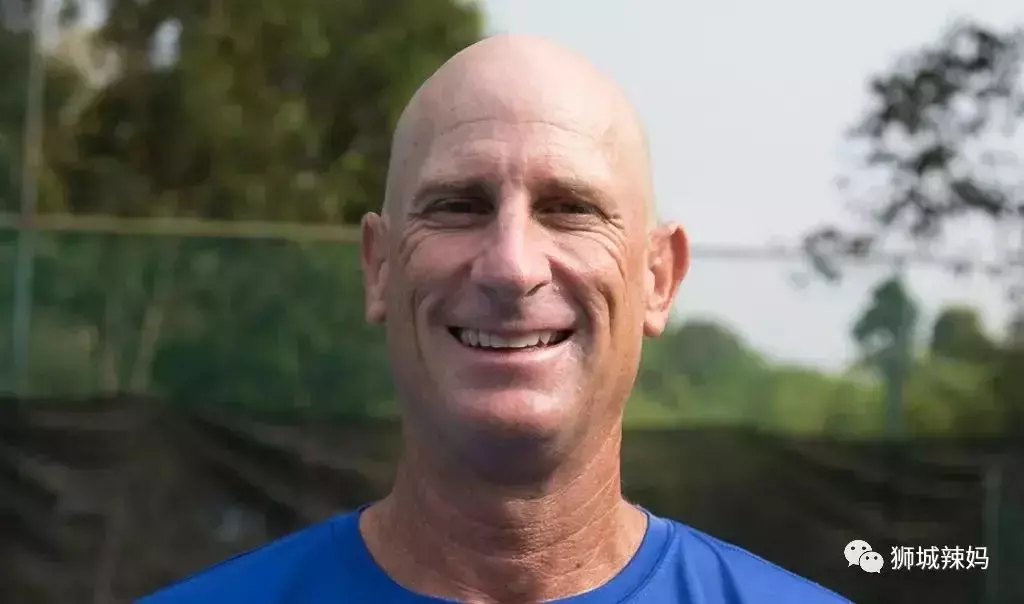 2歲到成人都能學！新加坡16間網球學校+3位專業教練，我幫你找好了