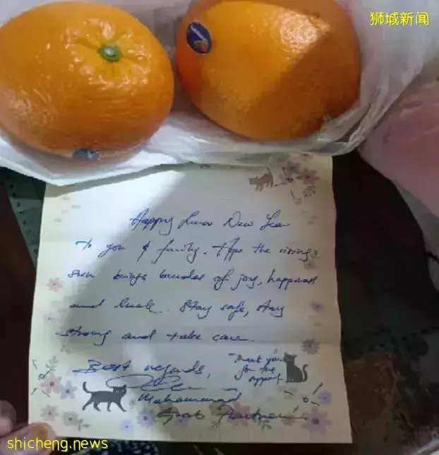 大年初一点餐超时怎么办?新加坡外卖小哥暖心操作获爆赞