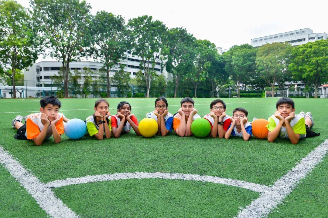 通过AEIS考试,你将进入这样的新加坡政府小学