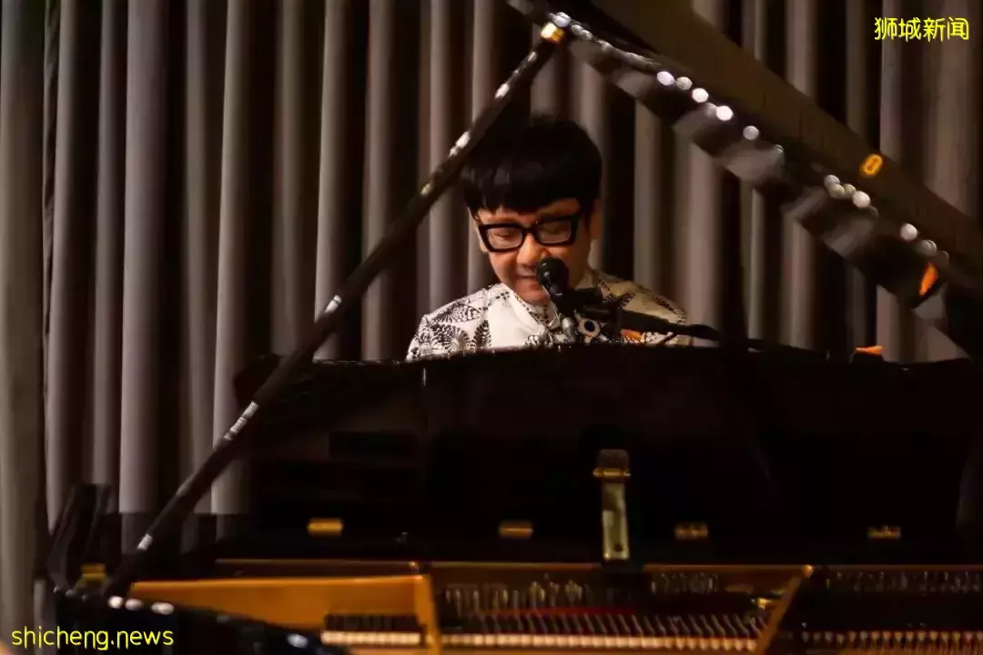 明星校友孙燕姿惊喜出席,李伟菘音乐学校隆重开幕