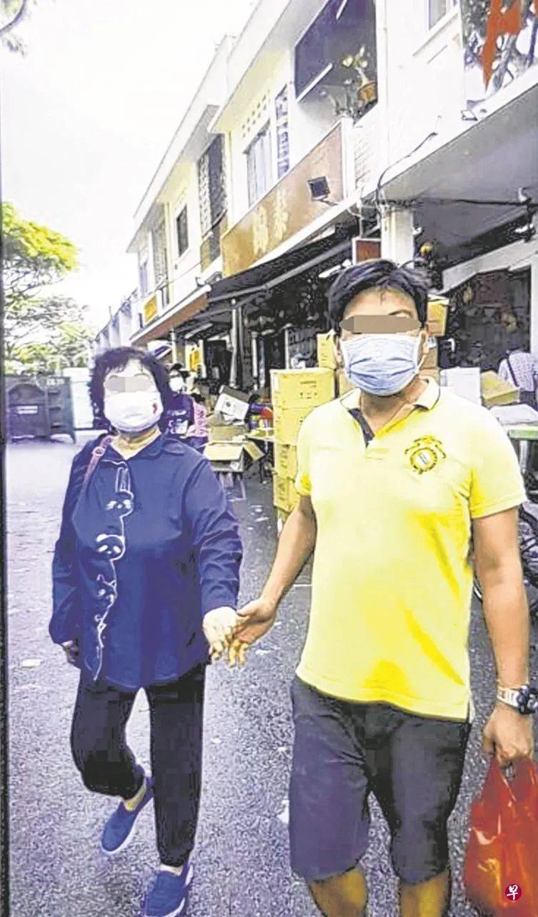 壮汉反锁家中特警破门逮捕 母叹：儿走不出情伤