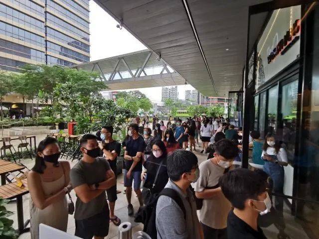 不能去泰國？沒關系！著名泰國網紅奶茶ChaTraMue強勢登陸新加坡