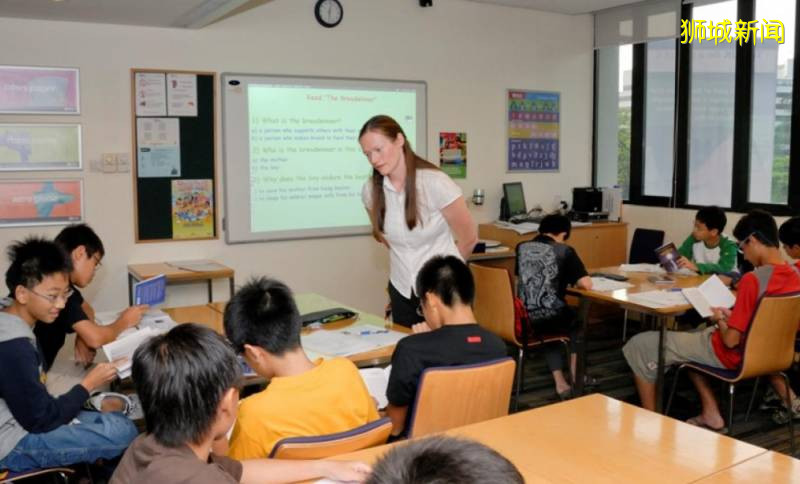 別被新加坡人的Singlish騙了!真實的英文水平竟然是這樣