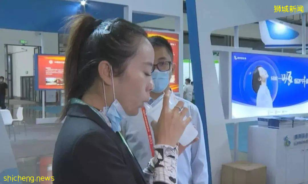 新加坡新增2304确诊，14死亡；中国陈薇团队研制全球首款吸入式冠病疫苗