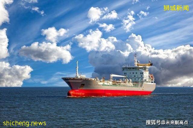 李显龙:马六甲海峡需要美国的保护,有新兴力量让我感到不安