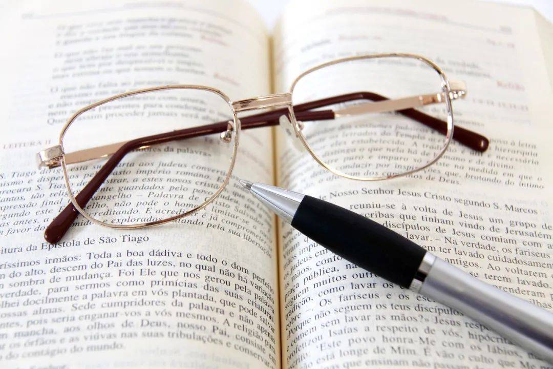 新加坡國際學校強調的每日英語閱讀,家長要如何輔助孩子完成