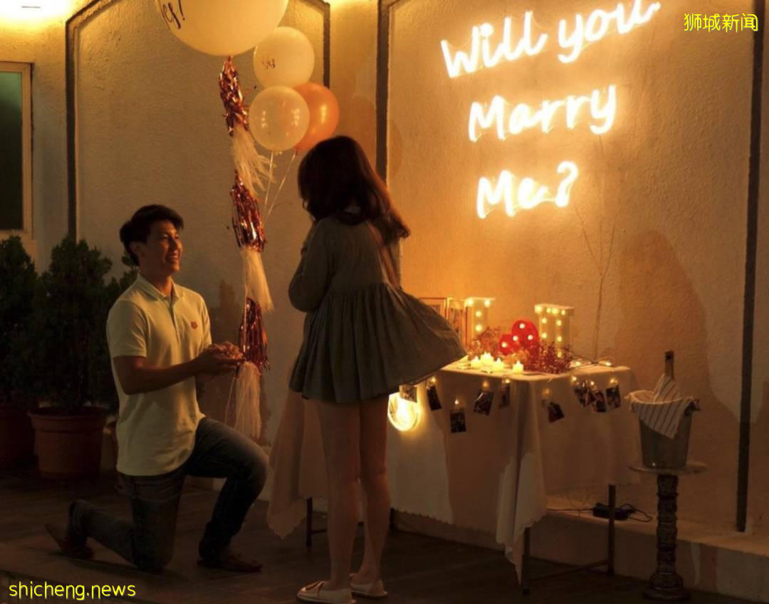 现场曝光!TVB老戏骨许绍雄女儿跟新加坡籍男生订婚了