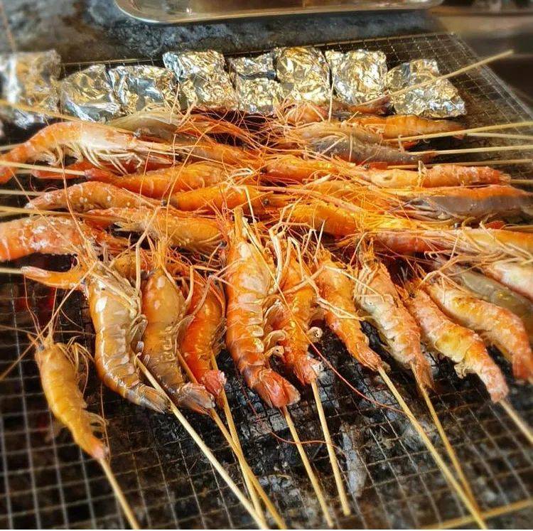 新加坡國民娛樂新玩法,養生釣蝦約不約