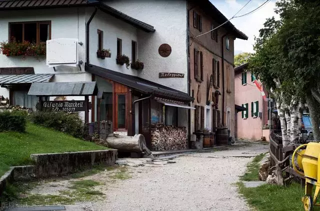 娶个老婆就能在新加坡买公寓