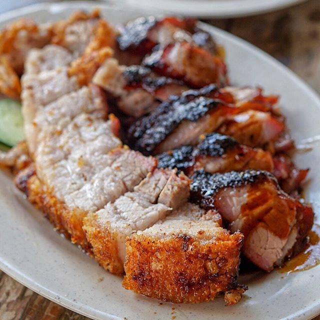 平價美食之王!新加坡最好吃的叉燒大盤點!!值得你專門跑過去排隊的那種