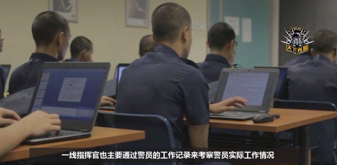 警察下跪震驚全網,實拍昆明人質劫持案有多驚心動魄!新加坡的警察也曾這樣做