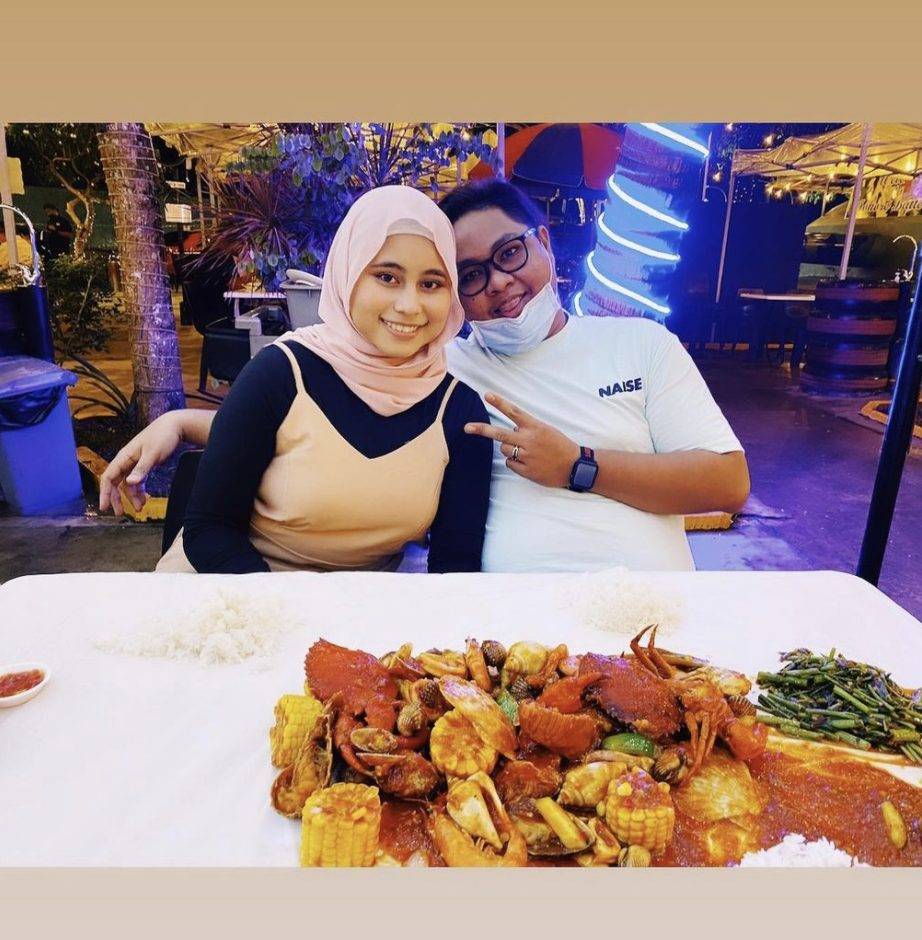 樟宜新开的露天美食公园,超多清真烧烤、汉堡美食,夜猫子们吃到爽