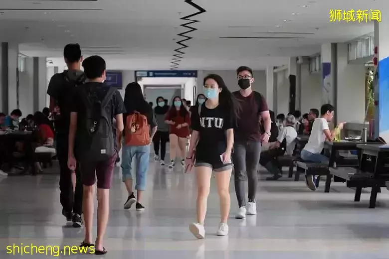 成龙也发声！你想像不到，新加坡对女人有多好