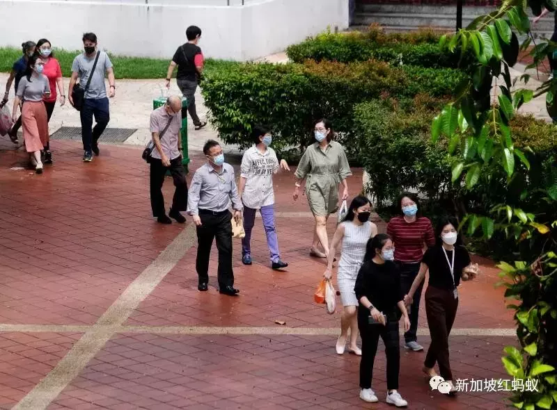 样样起价唯独薪金没涨多少? 新加坡员工2022年料可加薪3.8%