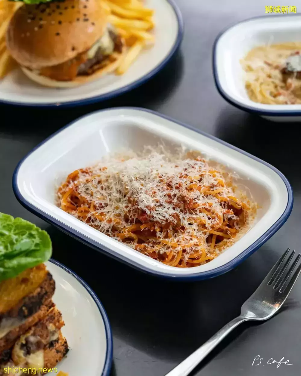 全島第10家分行！PS.Cafe Katong 正式營業🥳 現代摩登風格 +180°全景落地窗 · 難怪是熱門榜top1