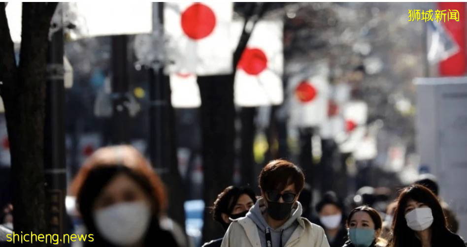 回國機票飙漲破萬元，新中航班7天熔斷2次！新加坡部長：繼續開放，最終跟全球免隔離