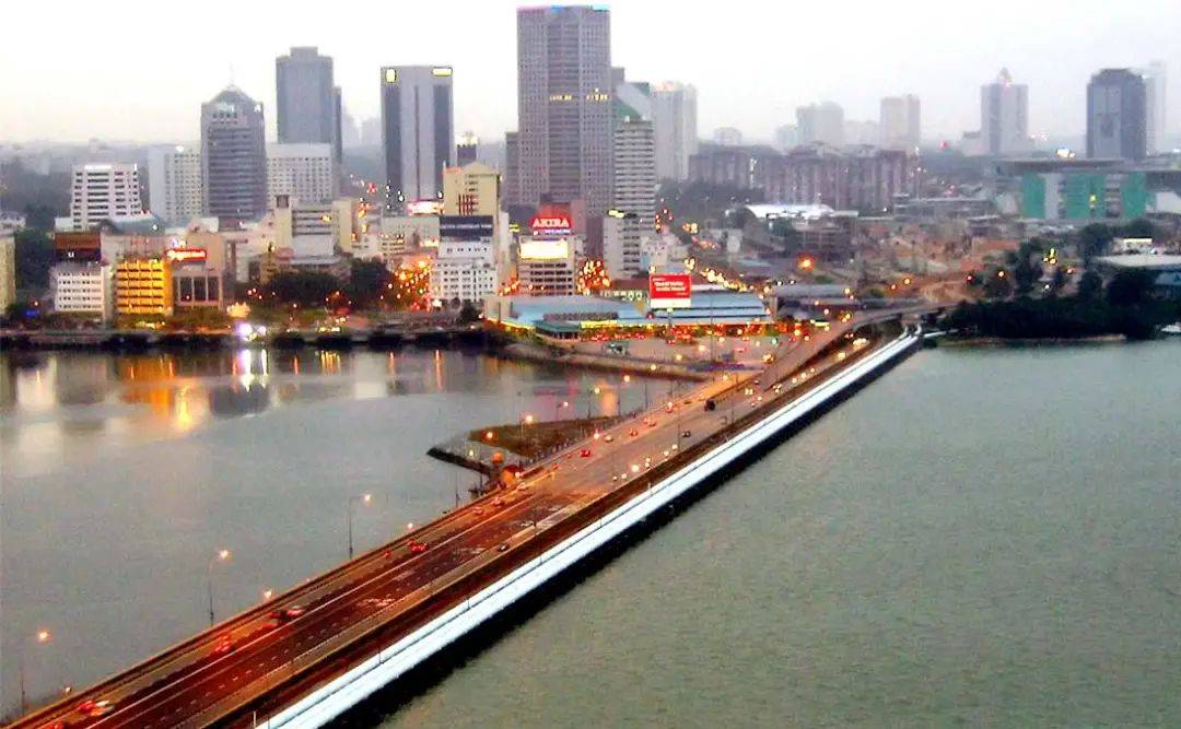 新加坡→马来西亚高铁宣布取消!两国十年规划梦碎元旦