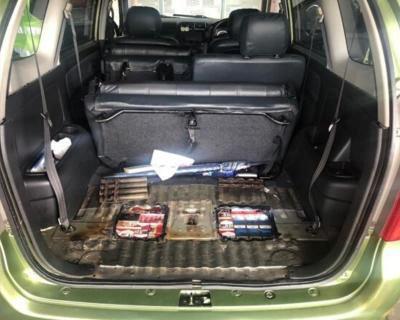 汽车巴士藏私烟赴新 大马男女关卡落网