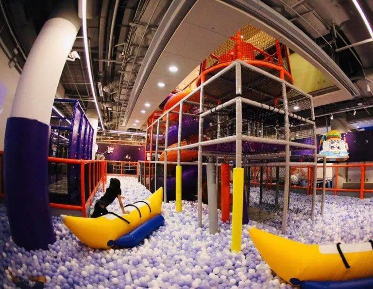 新加坡22家度假酒店周末小住！遊艇、樹屋和海底景色美不勝收，折扣攻略來啦