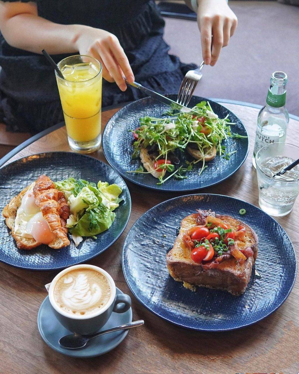 花园探店☕️ 隐藏版森系咖啡馆Wildseed Cafe🌹 经典复古建筑+巨型铁栅鸟笼,浓浓异国气息