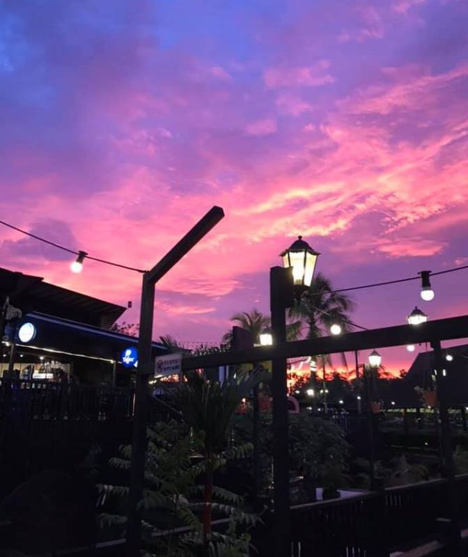 一起来义顺吃烧烤吧!露天烧烤酒吧,好舒服 (一串才$0.90)