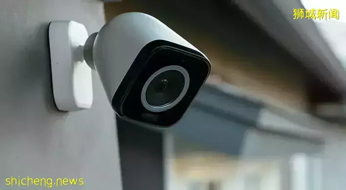 中國籍護士當著兒子面，狂扇女傭10個耳光：會打到你非常害怕爲止