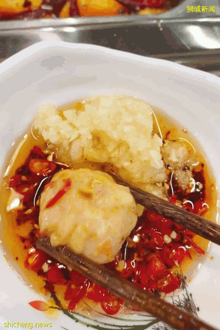 维也纳自助餐新开分店,锦鲤自助火锅火爆上线