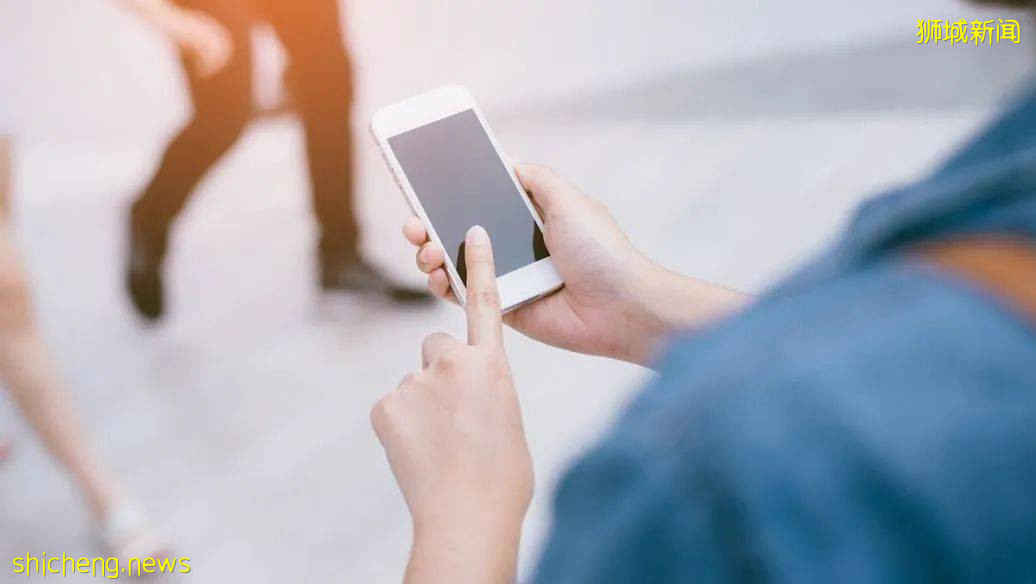 沒收女傭手機竟被MOM叫去喝茶?!那該怎麽對付手機不離身的女傭