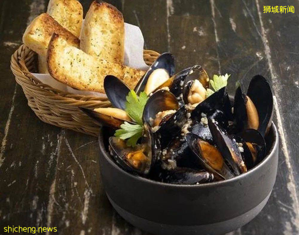 五折美食配超级红月亮,真香