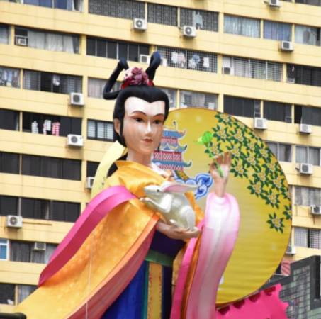 牛车水庆中秋线上亮灯开幕,今年的Q版嫦娥您可还满意