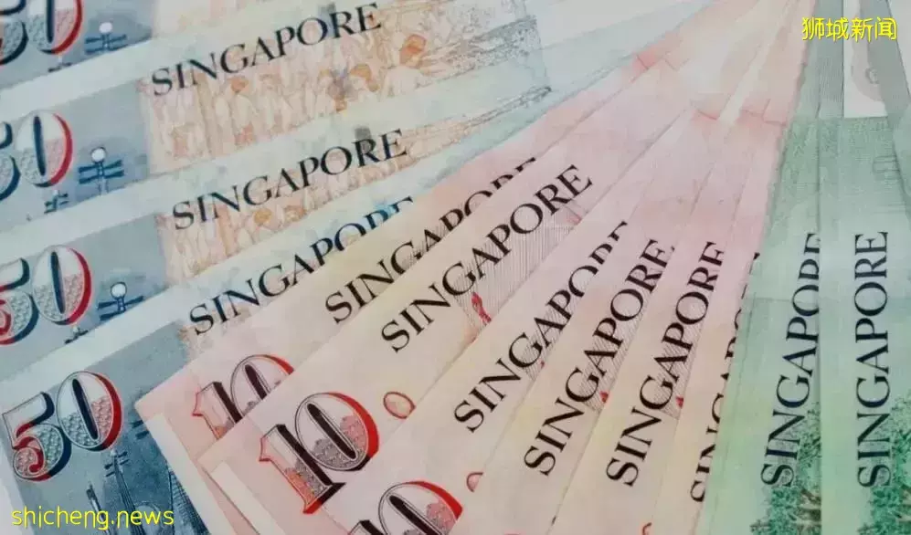 新加坡公务员发年“中”奖了，有多少米