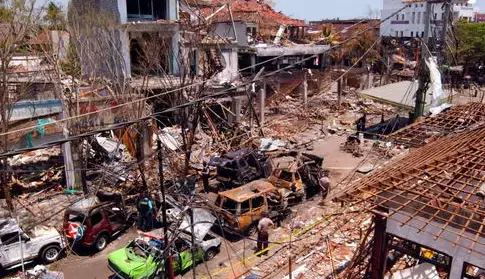 李总理:保持警惕!这个恐怖组织潜伏新加坡20年,曾策划惊天大爆炸