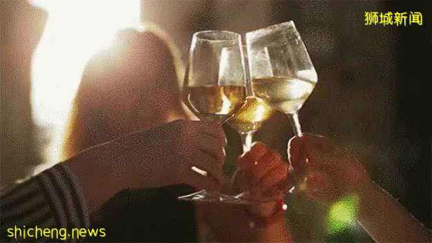 獅城MRT美食 潮男靓女逛吃攻略，荷蘭村日料、西餐、牛排、甜點吃起來