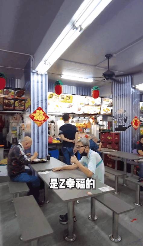 人均$15吃滿滿一桌!組屋樓下魚頭爐,湯底熬制5小時,太鮮了